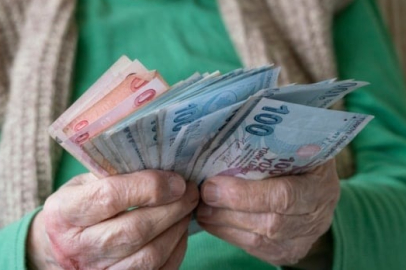 Emekliye çifte maaş uyarısı!