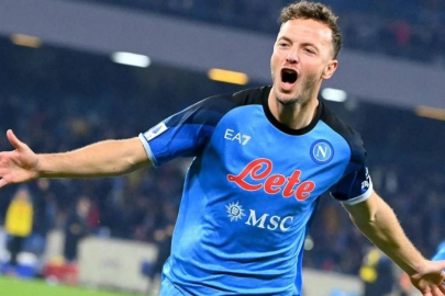 Fenerbahçe ve Beşiktaş transferde karşı karşıya!