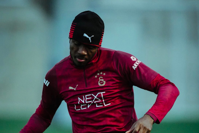 Galatasaray'da Osimhen antrenmanda yer aldı