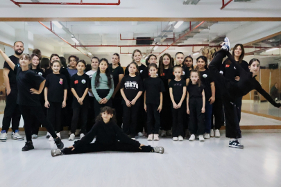 Gençlerden Bursa Osmangazi Belediyesi’nin dans kurslarına yoğun ilgi