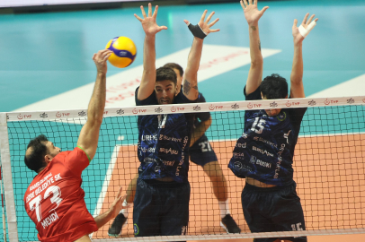 Bursa Büyükşehir Belediyespor set vermeden kazandı