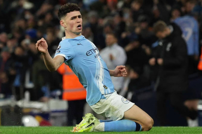 Manchester City 90+1'de kazandı