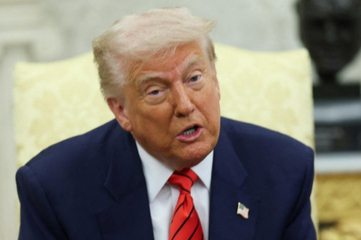 Trump, Venezuela ve çevresindeki hava sahasının kapatılacağını açıkladı