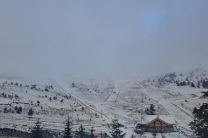 Bolu'da kar yağışı etkili oldu