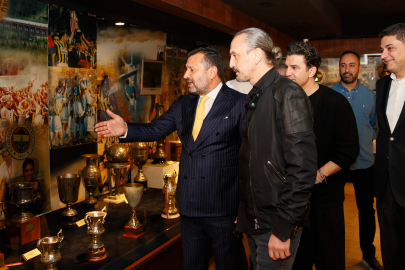 Fenerbahçe'nin eski yıldızları derbi öncesi bir araya geldi