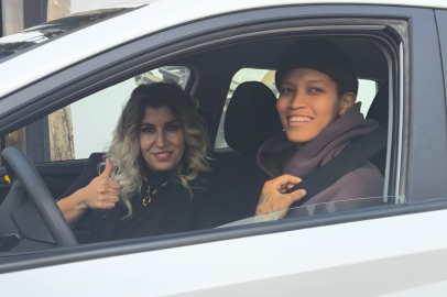 Milli voleybolcu Melissa Vargas ehliyetini Malatya'dan aldı