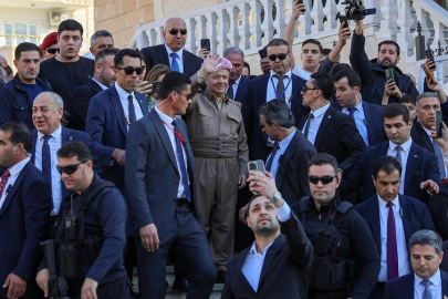 Barzani'nin Şırnak ziyaretindeki peşmerge görüntüleri infial yarattı!