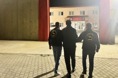 Sakarya'da 42 ve 28 yıl hapis cezası olan şahıslar jandarmadan kaçamadı