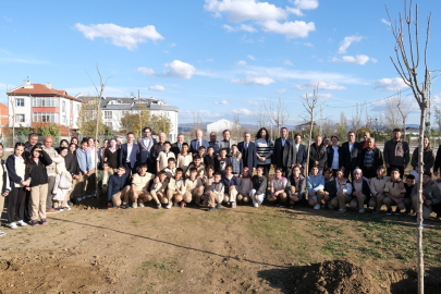 Bursa'da 572 fidanlı koruluk Akhisan'a nefes olacak