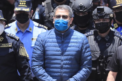 Trump, ABD’de tutuklu bulunan eski Honduras Devlet Başkanı Hernandez için af çıkardı