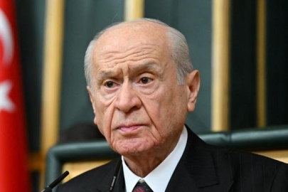 Bahçeli'den gündem yaratacak çıkış: Silahlı eylemde bulunmamış kim varsa gelip ailesiyle kucaklaşmalı!