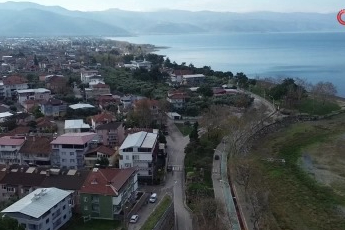 Bursa'da Papa ziyaret etti, sit alanındaki arsalar değerlendi