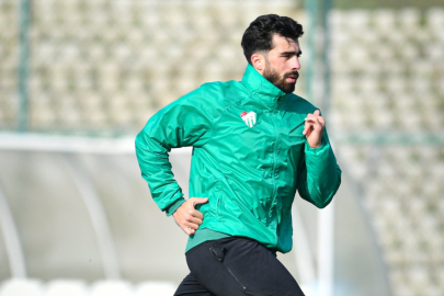 Bursaspor sentetik çimde çalıştı