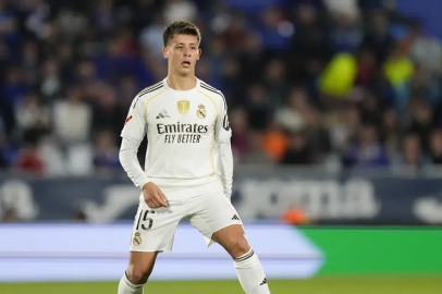 Arda Güler kesik yedi! Xabi Alonso...