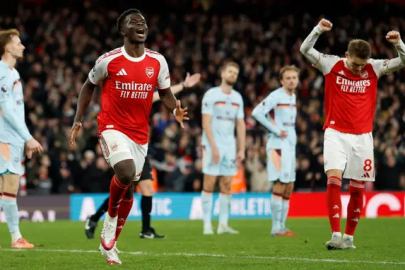 Arsenal, Merino ve Saka ile güldü