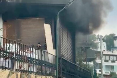 Muğla'da Evini ateşe verdi