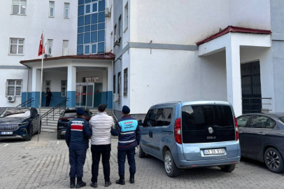 Muş’ta dolandırıcılık suçundan aranan hükümlü yakalandı