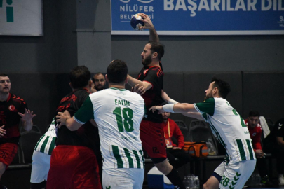 Nilüfer Belediyespor hentbolda farklı kazandı