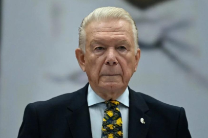 Uğur Dündar ayrılığı bizzat duyurdu: 13 yılın ardından Sözcü'ye veda etti!