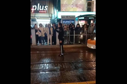 Eskişehir'de yeni çözüm sürecini ve Öcalan ile görüşülmesini eleştiren trafik polisi açığa alındı