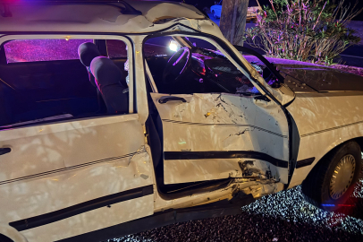 Mersin'de otomobille çarpışan motosikletin sürücüsü ağır yaralandı