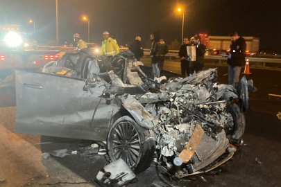 Ankara'da feci kaza: 2 ölü, 1 yaralı
