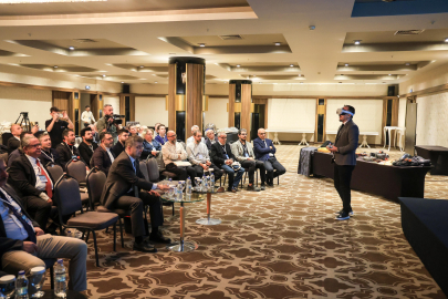 Bursa'da Avrupa Birliği Erasmus+ projesine VR destekli kapanış töreni