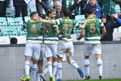 Devir lideri Bursaspor! Maç kaçta, hangi kanalda?