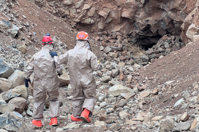 Mağarada define arayan şahıs ölü bulundu