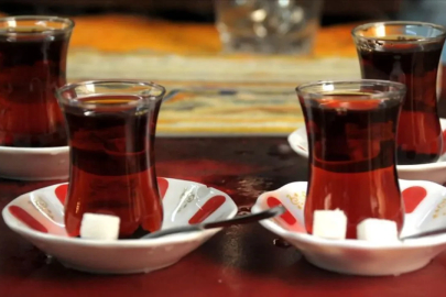 Restoranlarda içilen çayın yüzde 70'i boyalı çıktı! Hileli çay formülünü açıkladı
