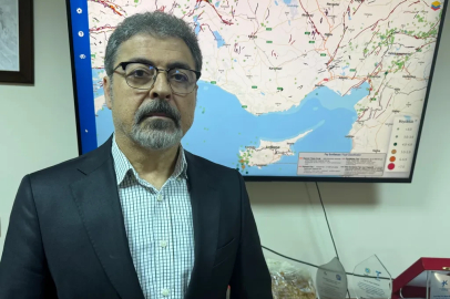 Antalya'da peş peşe iki deprem ürküttü