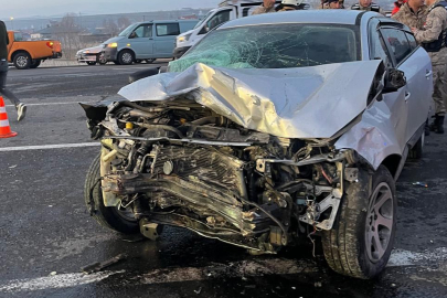 Kars’ta trafik kazası: 3 yaralı
