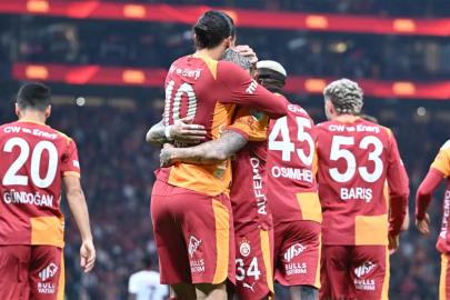 Okan Buruk'tan Monaco maçının 11'i için 2 farklı senaryo: Sol bek için karar verildi