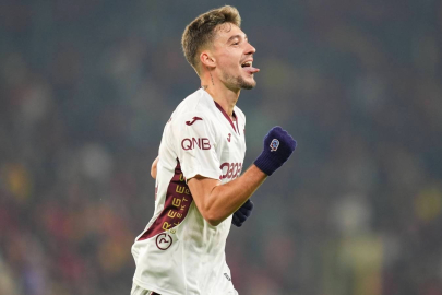 Trabzonspor'da Ernest Muçi fırtınası