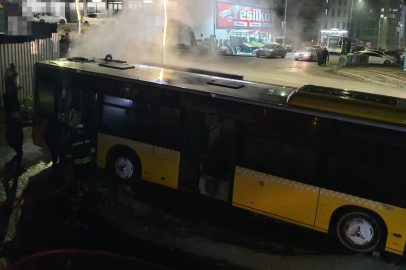Yozgat’ta özel halk otobüsü alev alev yandı