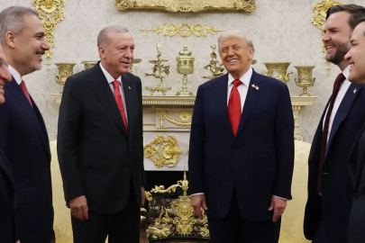 ABD Başkanı Trump'tan Cumhurbaşkanı Erdoğan'a övgü!