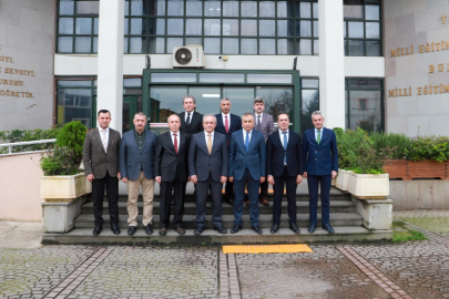 Bursa'nın yeni Milli Eğitim Müdürü Çokgezer  göreve başladı