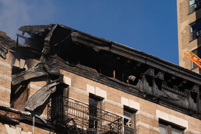 New York’ta çıkan yangında 4 kişi yaralandı