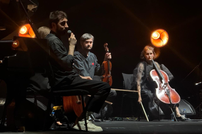 Piyanist Evgeny Grinko Bursa'da konser verdi