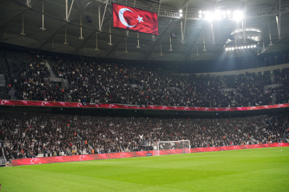 Türkiye - Romanya maçına Beşiktaş stadı ev sahipliği yapacak