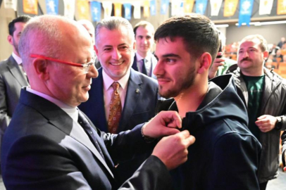 AK Parti'ye Bursa Yıldırım'da 7 bin yeni üye!