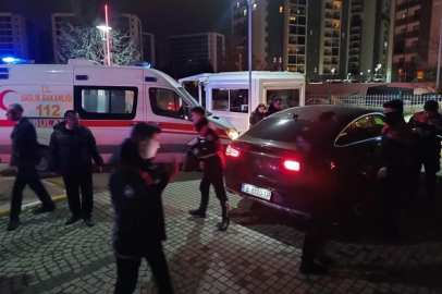 Bursa'da gece yarısı hareketli dakikalar! Vurulmuş halde bulundu: Lüks aracı ile...