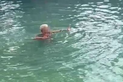 Şanlıurfa'da bir şahıs "işten atıldım" diyerek Balıklıgöl'e atladı