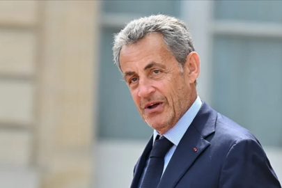 Fransa'nın eski lideri Sarkozy 20 gün hapis yattı, kitap yazdı