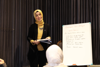 Şiir dünyası Bursa Osmangazi’de kapılarını aralıyor