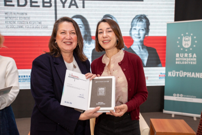 Yazar Melis Alphan Bursalı kadınlar buluştu