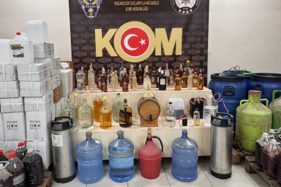 Yılbaşı öncesi yüzlerce litre sahte içki ele geçirildi