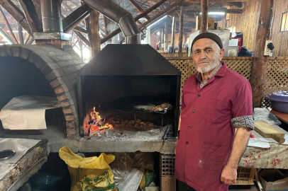 Bursa'da bin yıllık yemek kültürünü 400 yıllık hana taşıdılar