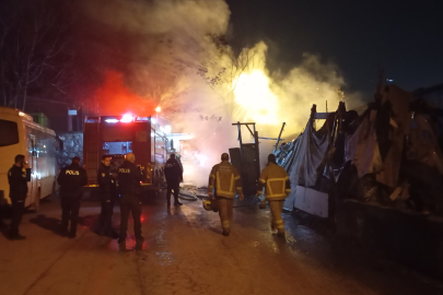 Bursa'da gece yarısı yangın paniği! Yabancı uyruklu şahıs...