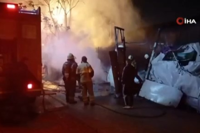 Bursa'da gece yarısı yangın paniği! Yabancı uyruklu şahıs...
